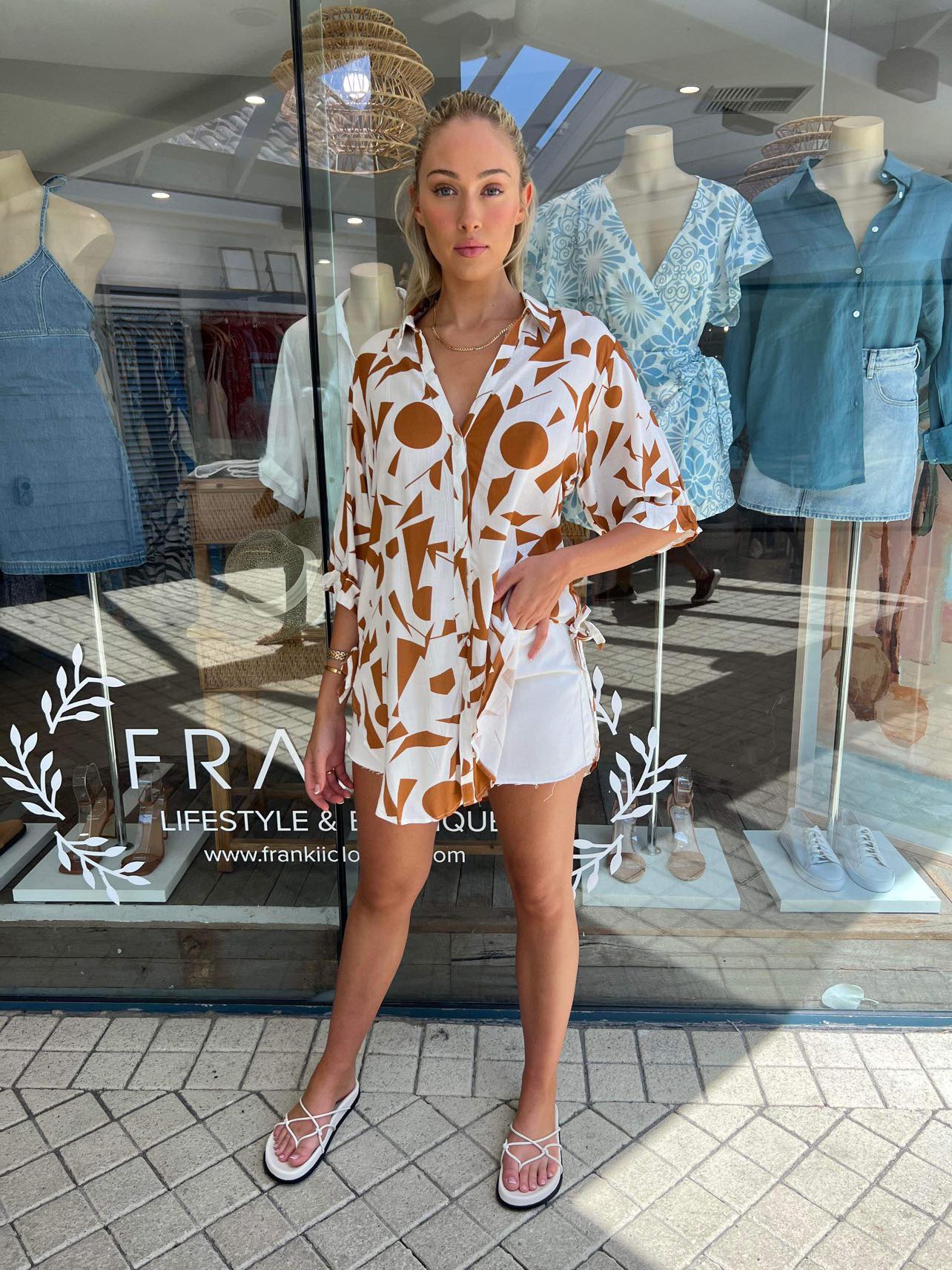Chic Abstract Print Blouse