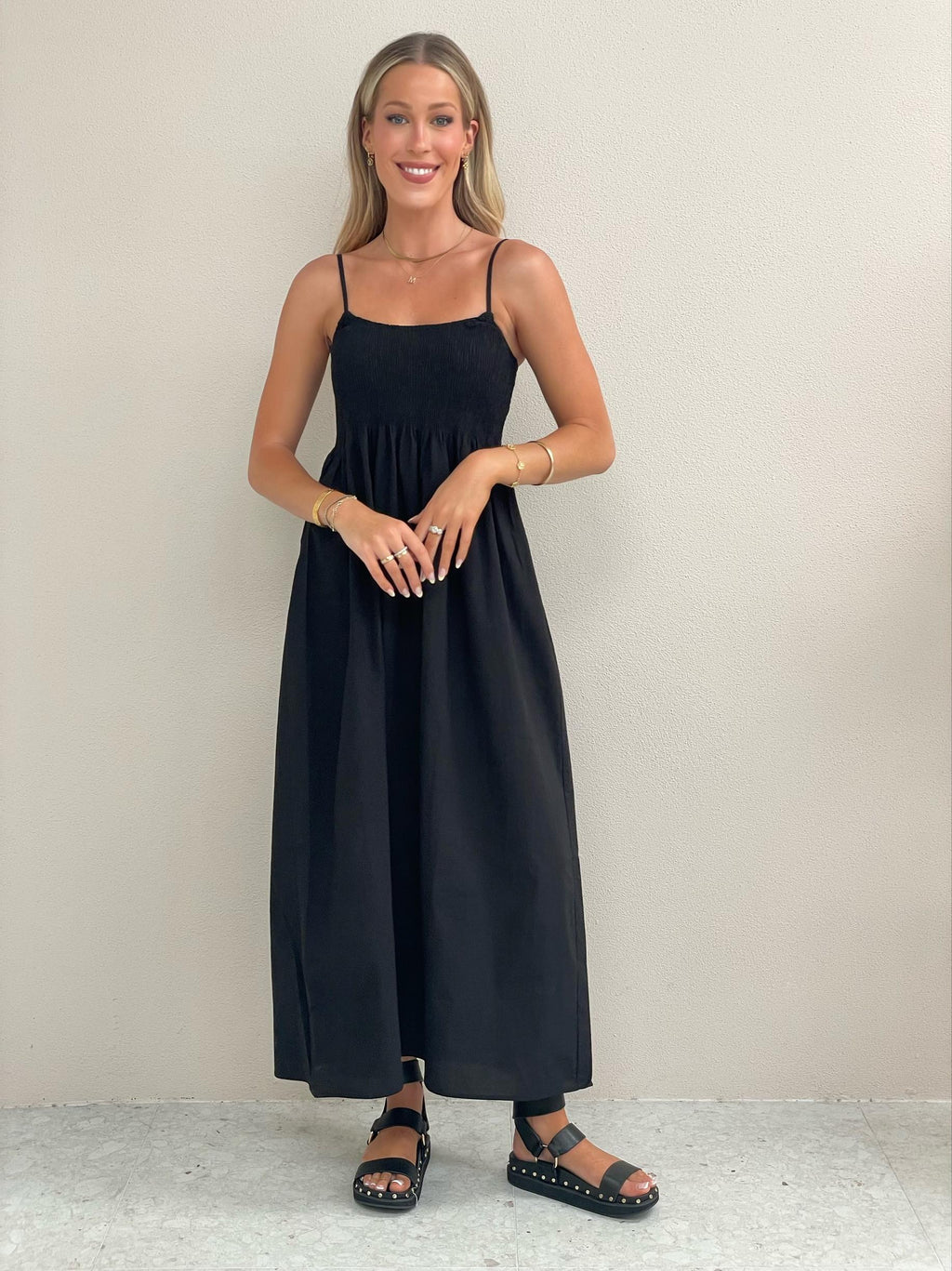 Fresh Strappy Dress - Black