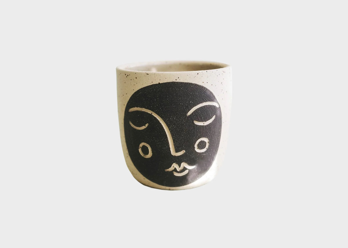 Nuvarey Moon Mug - Black Closed Eyes